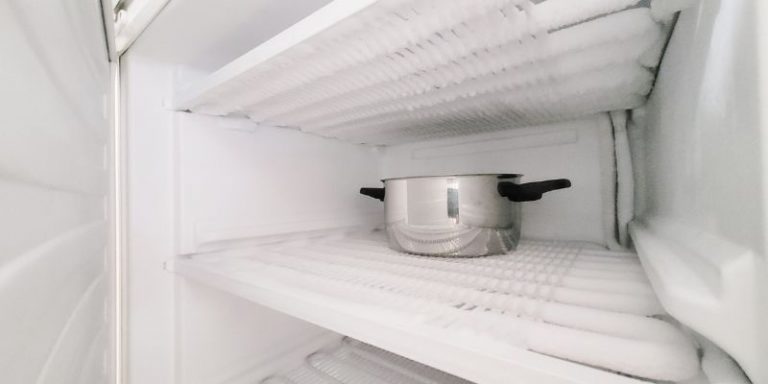 Geladeira Descongelando Sozinha! O Que Pode Ser? - Cozinha Profissional